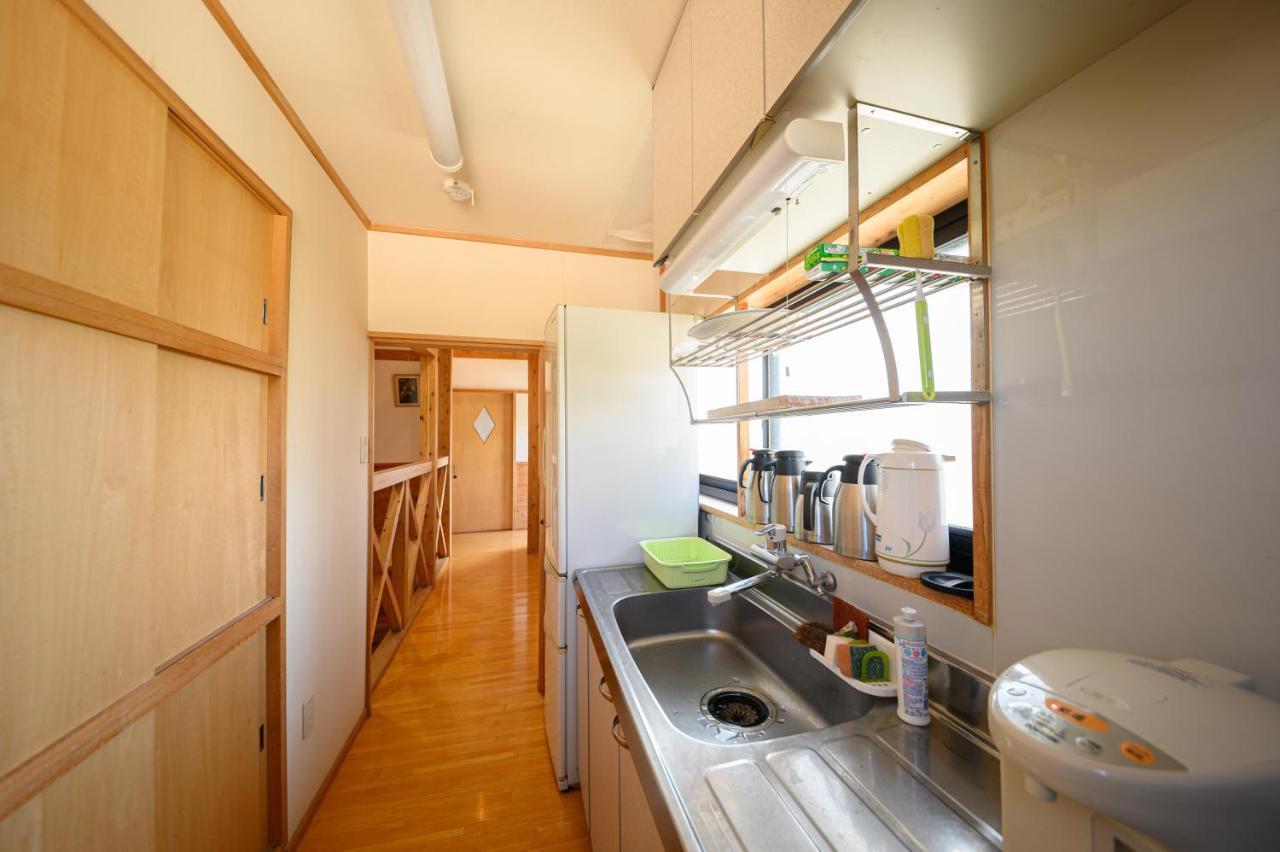 Yufuin Flora House Bed & Breakfast Exterior foto